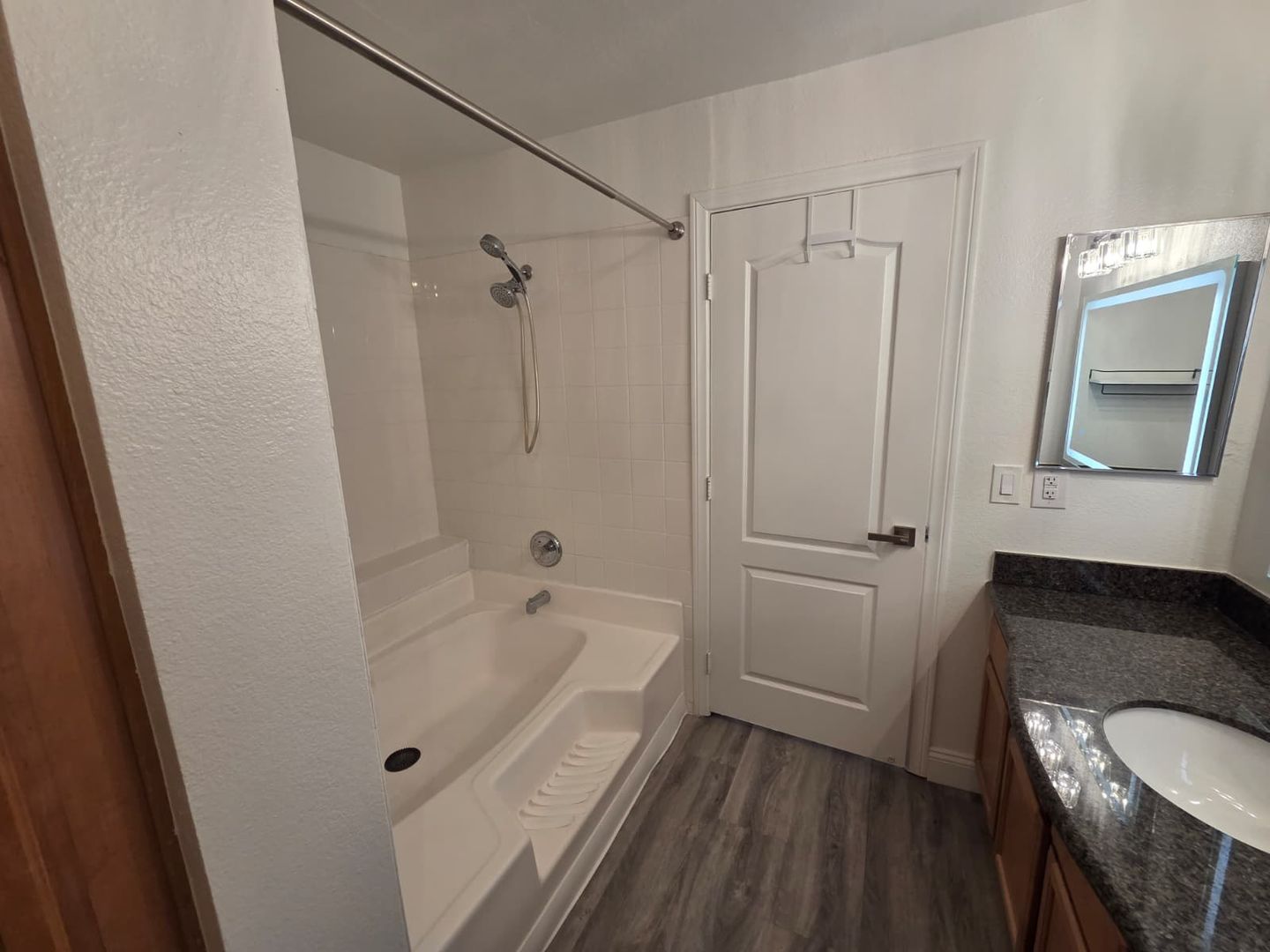 9325 West Desert Inn Road Building 16 unit 111 - Las Vegas - Nevada - 2 bed, 2 bath rental property