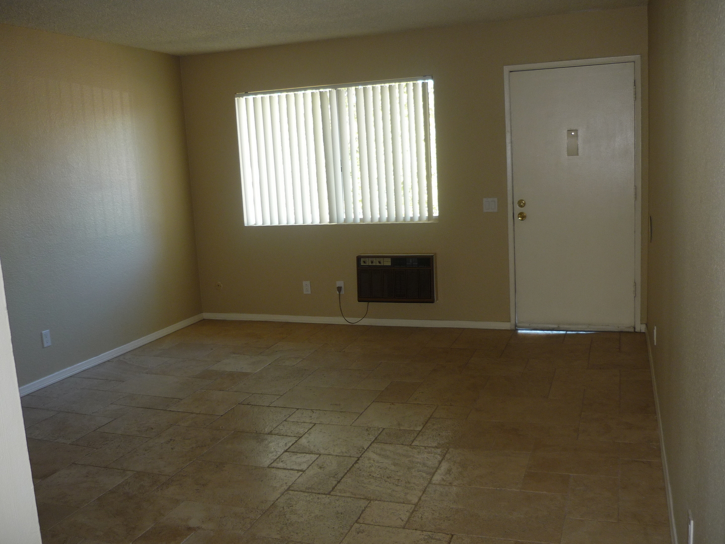 962 South Mollison Avenue - El Cajon - California - 2 bed, 1 bath rental property