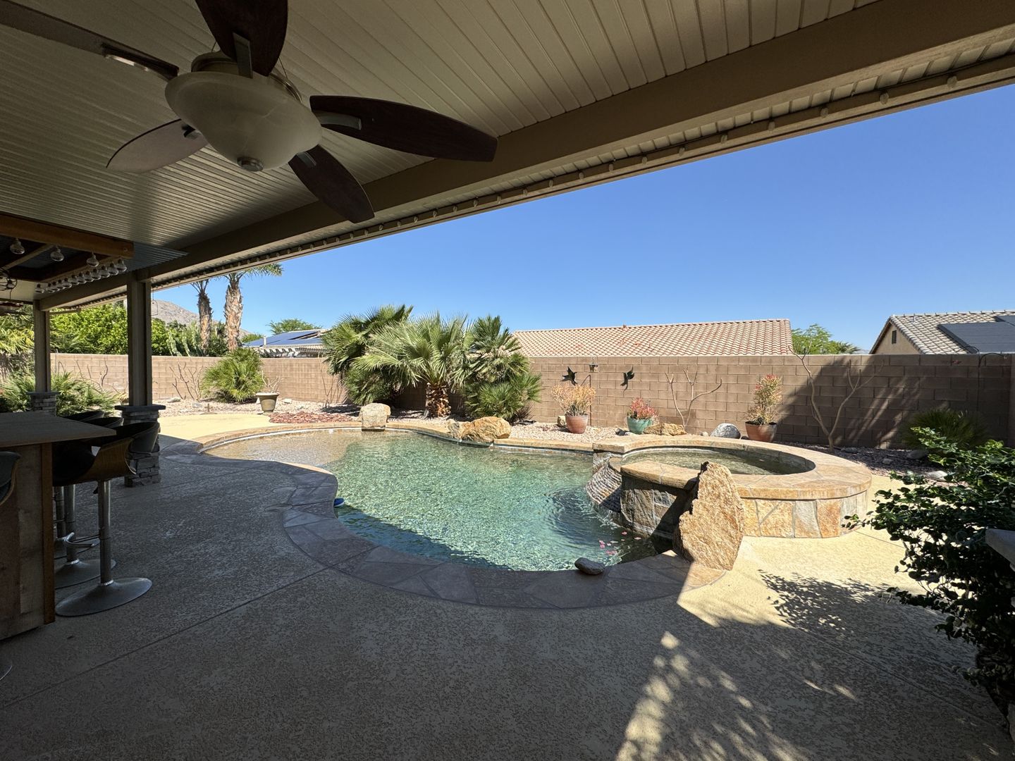 972 Tierra Lane - Palm Springs - California - 4 bed, 3 bath rental property