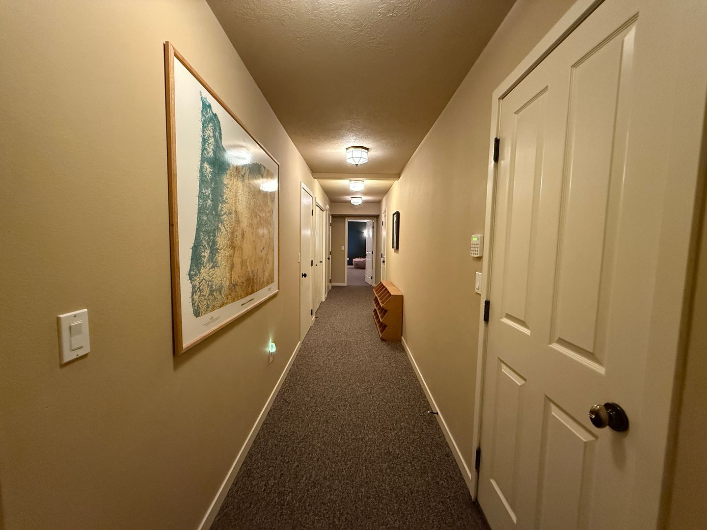 10464 Bitterbrush Ct  - Redmond - Oregon - 5 bed, 3.5 bath rental property