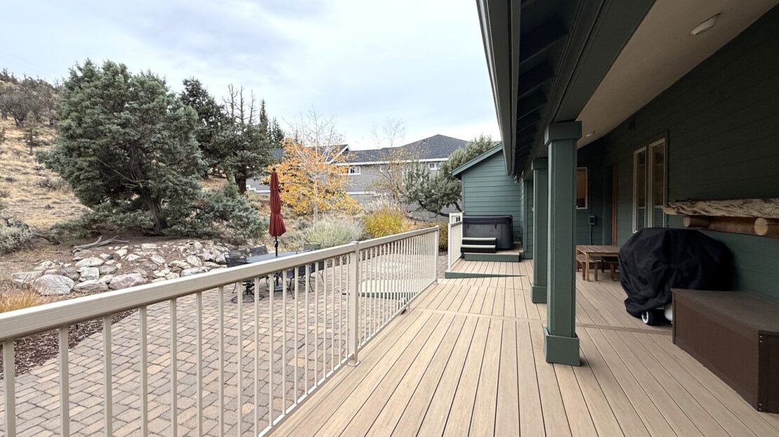 10464 Bitterbrush Ct  - Redmond - Oregon - 5 bed, 3.5 bath rental property