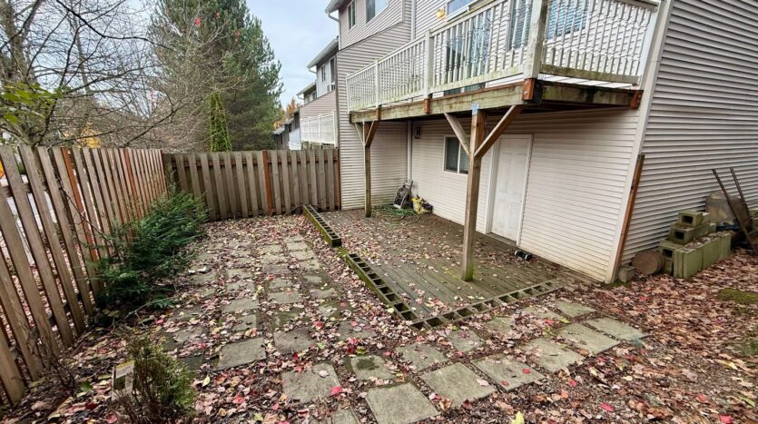 10545 SW Cougar Lane - Beaverton - Oregon - 3 bed, 3.5 bath rental property
