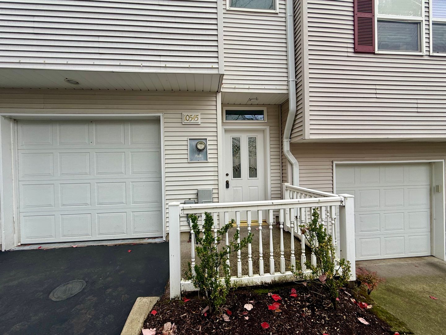 10545 SW Cougar Lane - Beaverton - Oregon - 3 bed, 3.5 bath rental property