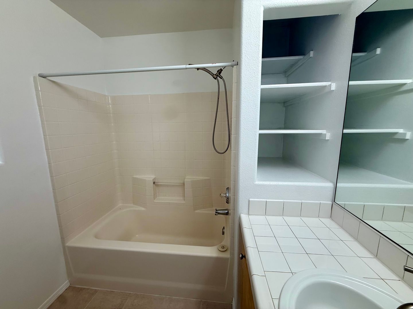 10545 SW Cougar Lane - Beaverton - Oregon - 3 bed, 3.5 bath rental property