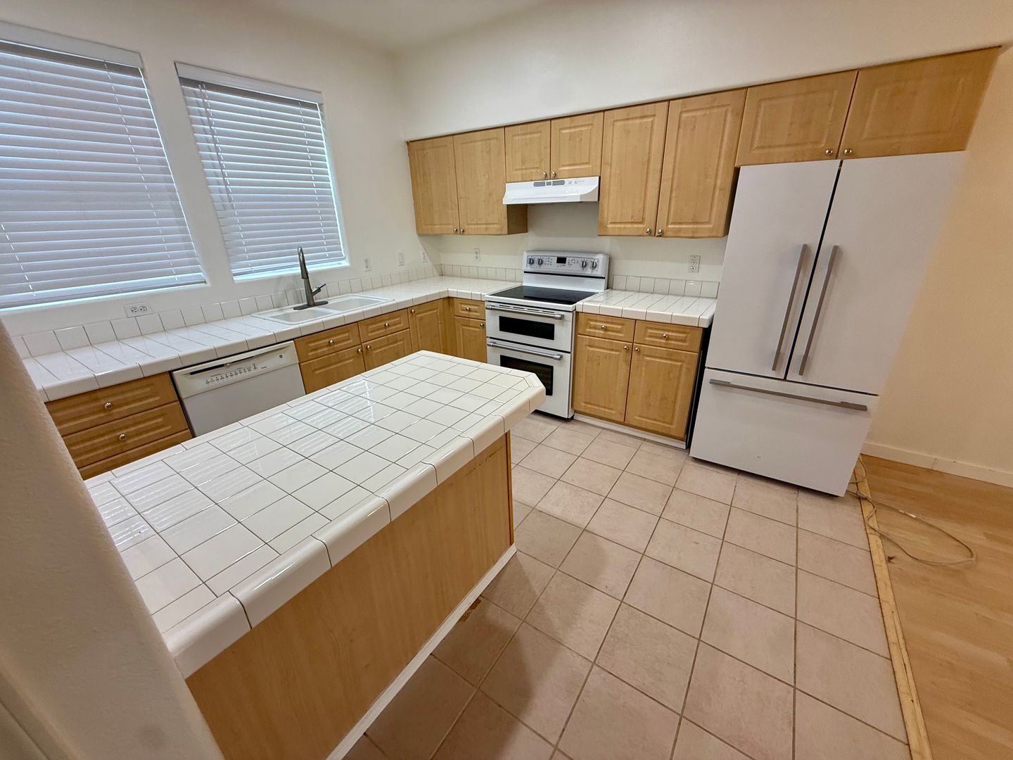 10545 SW Cougar Lane - Beaverton - Oregon - 3 bed, 3.5 bath rental property