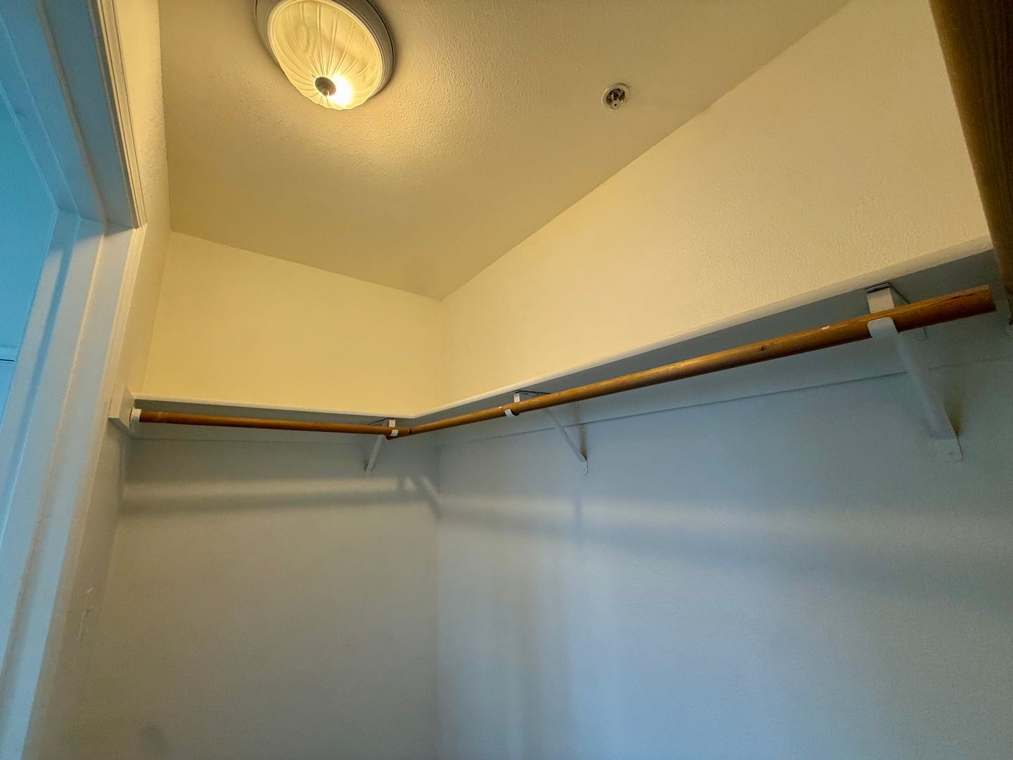 10545 SW Cougar Lane - Beaverton - Oregon - 3 bed, 3.5 bath rental property