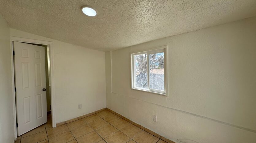 1088-1098 Acacia Ave - San Bernardino - California - 1 bed, 1 bath rental property