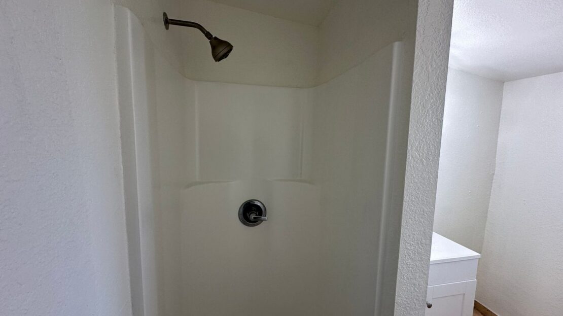 1088-1098 Acacia Ave - San Bernardino - California - 1 bed, 1 bath rental property