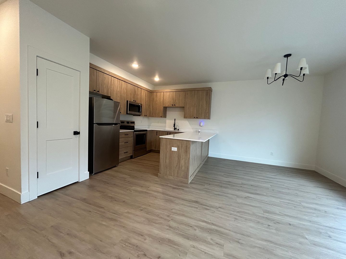 11015 NE 26th - Unit 11 - Vancouver - Washington - 3 bed, 2.5 bath rental property