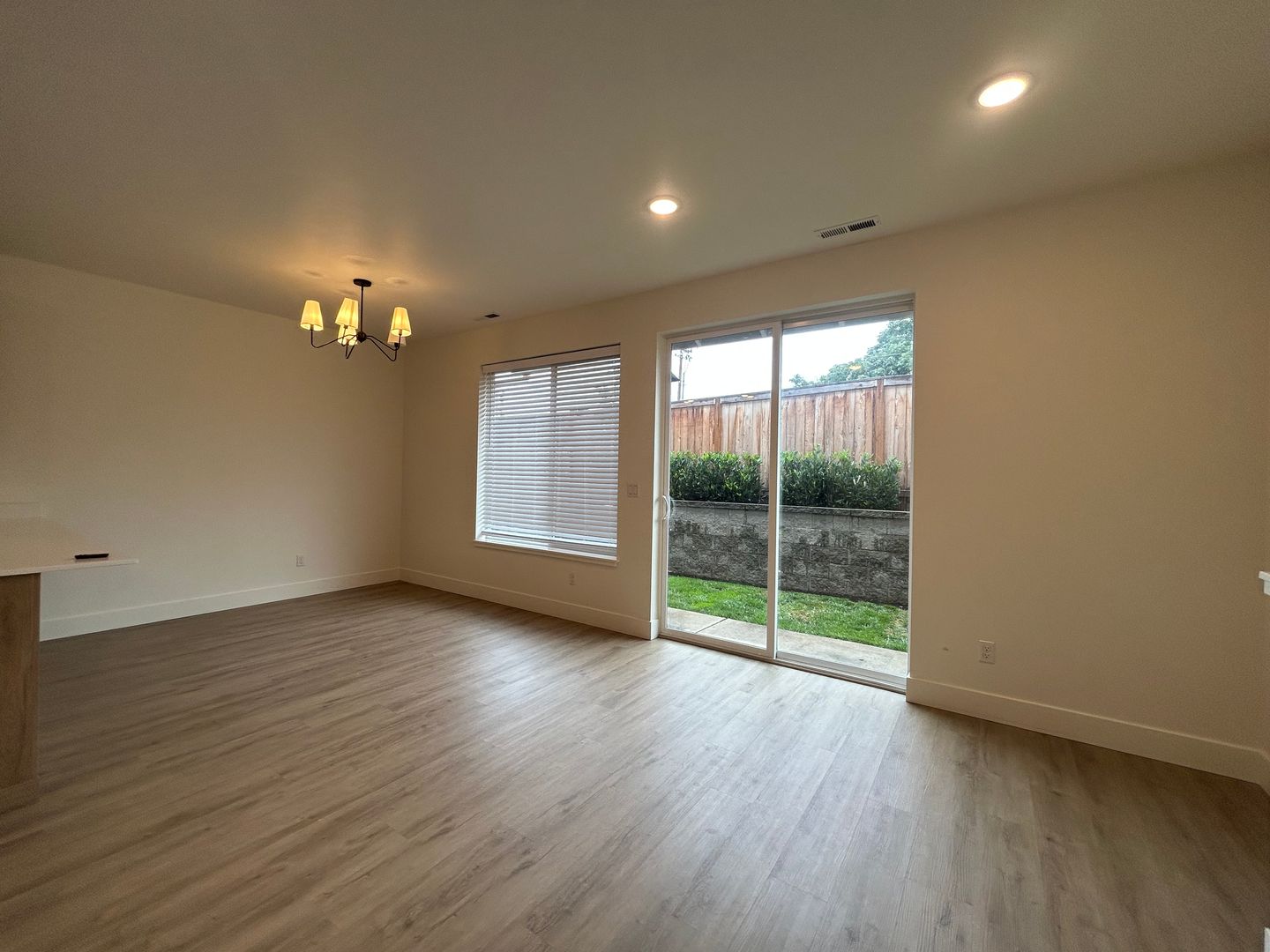 11015 NE 26th - Unit 11 - Vancouver - Washington - 3 bed, 2.5 bath rental property