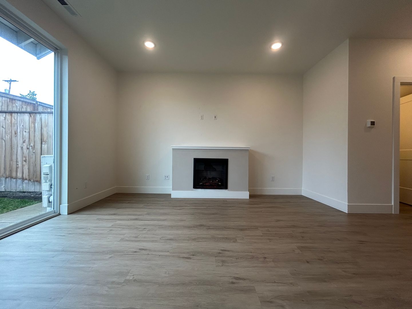 11015 NE 26th - Unit 11 - Vancouver - Washington - 3 bed, 2.5 bath rental property