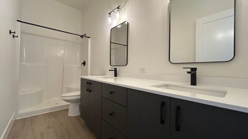 11015 NE 26th - Unit 11 - Vancouver - Washington - 3 bed, 2.5 bath rental property