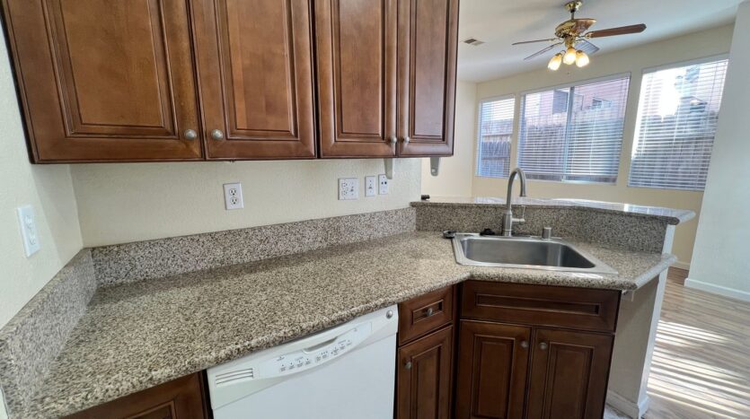 11033 Caminito Arcada - San Diego - California - 2 bed, 2.5 bath rental property