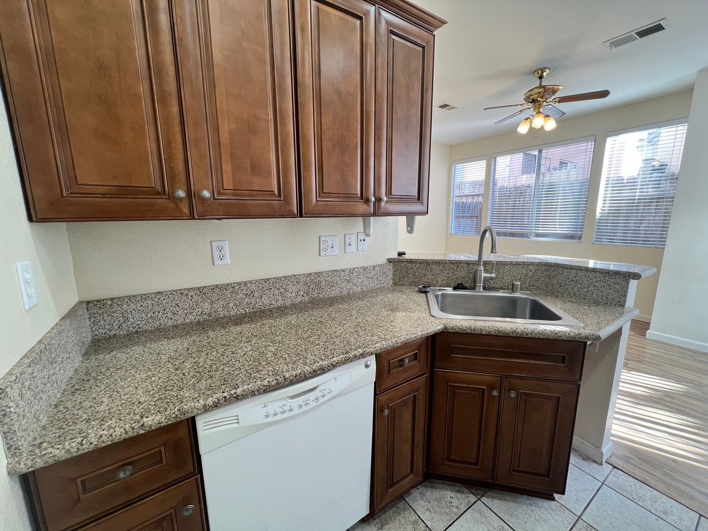 11033 Caminito Arcada - San Diego - California - 2 bed, 2.5 bath rental property