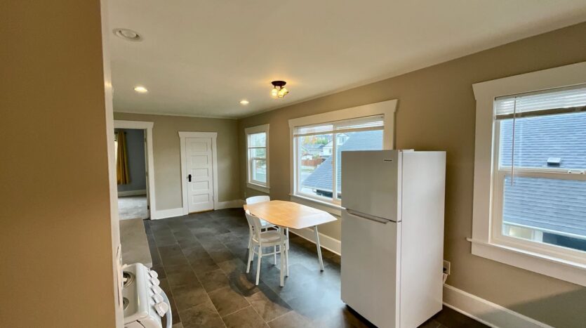 1106 N 49th St Upper Unit - Seattle - Washington - 2 bed, 1 bath rental property
