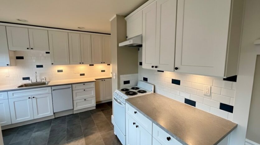 1106 N 49th St Upper Unit - Seattle - Washington - 2 bed, 1 bath rental property