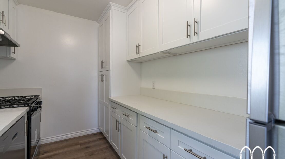 1115 Glenville Dr - Los Angeles - California - 2 bed, 2 bath rental property