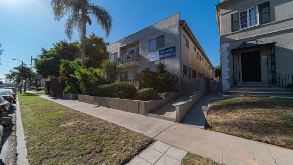 1115 Glenville Dr - Los Angeles - California - 2 bed, 2 bath rental property