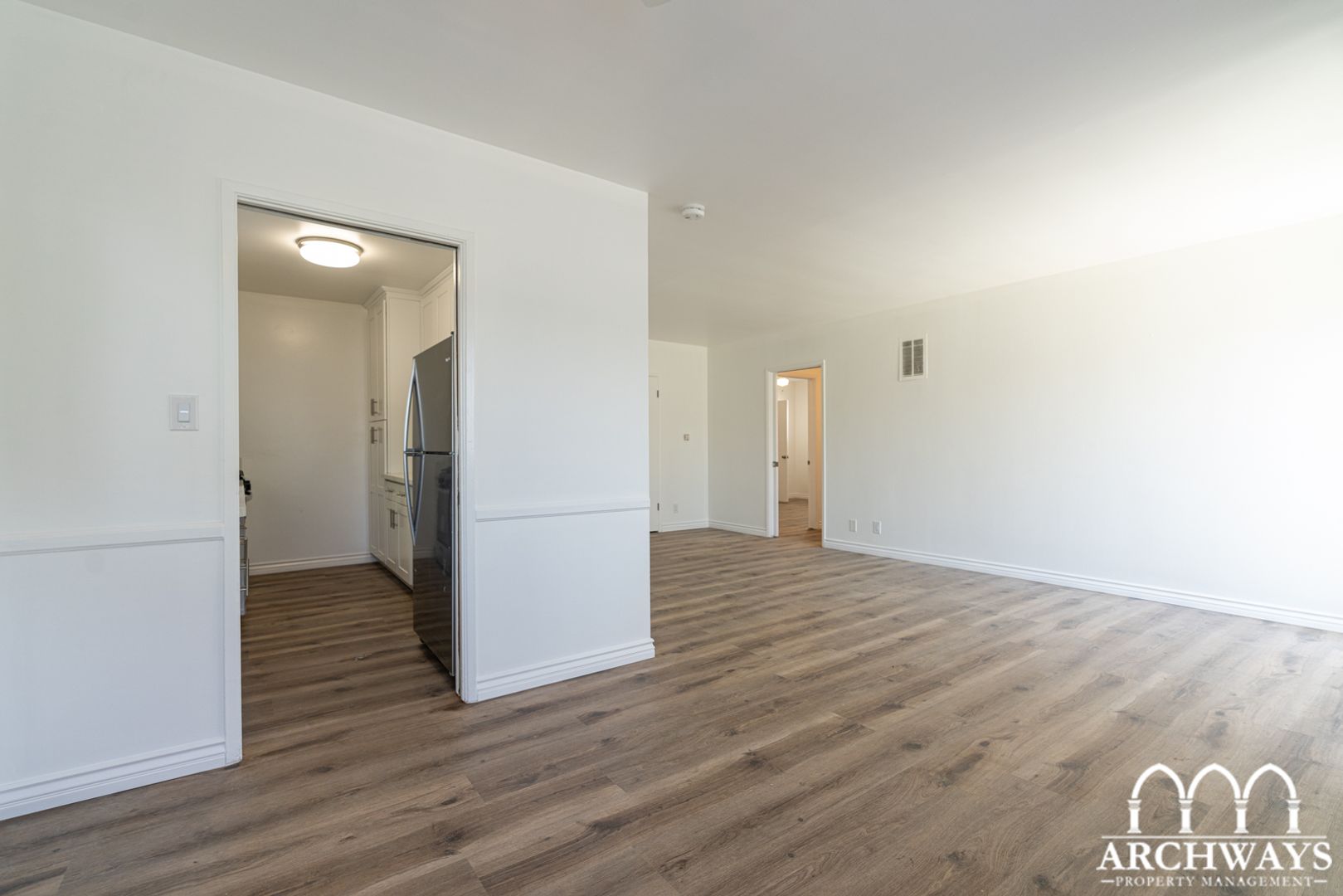 1115 Glenville Dr - Los Angeles - California - 2 bed, 2 bath rental property