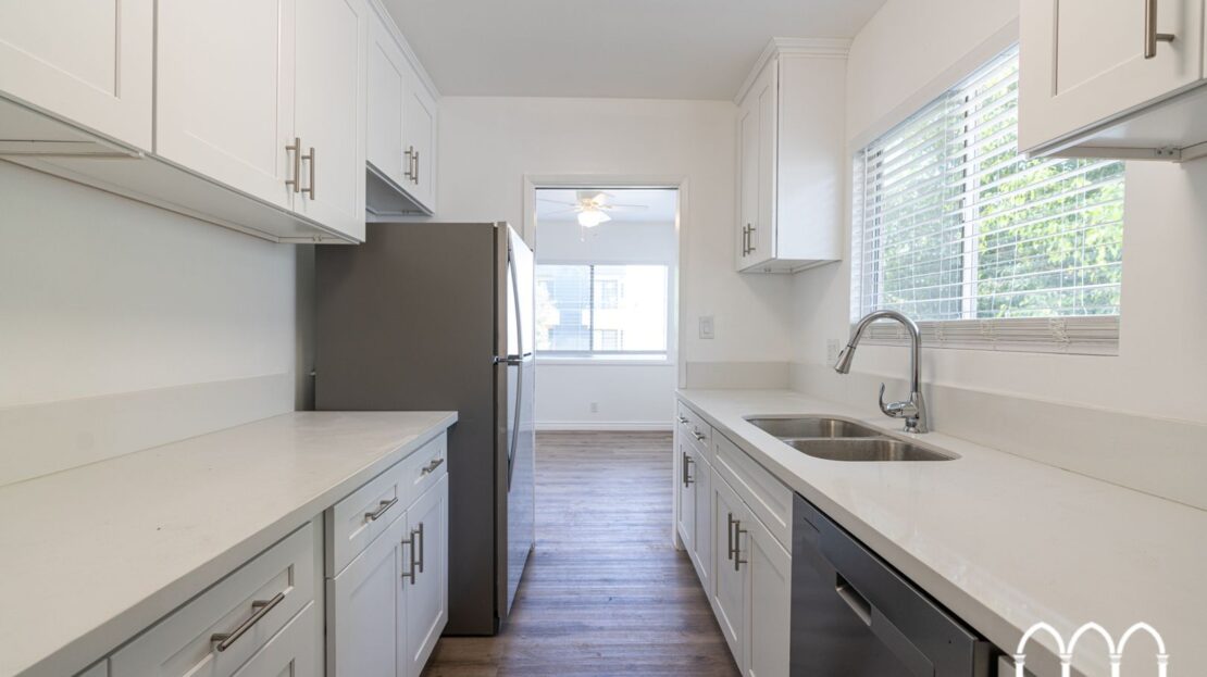 1115 Glenville Dr - Los Angeles - California - 2 bed, 2 bath rental property