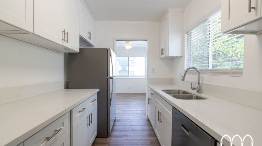 1115 Glenville Dr - Los Angeles - California - 2 bed, 2 bath rental property