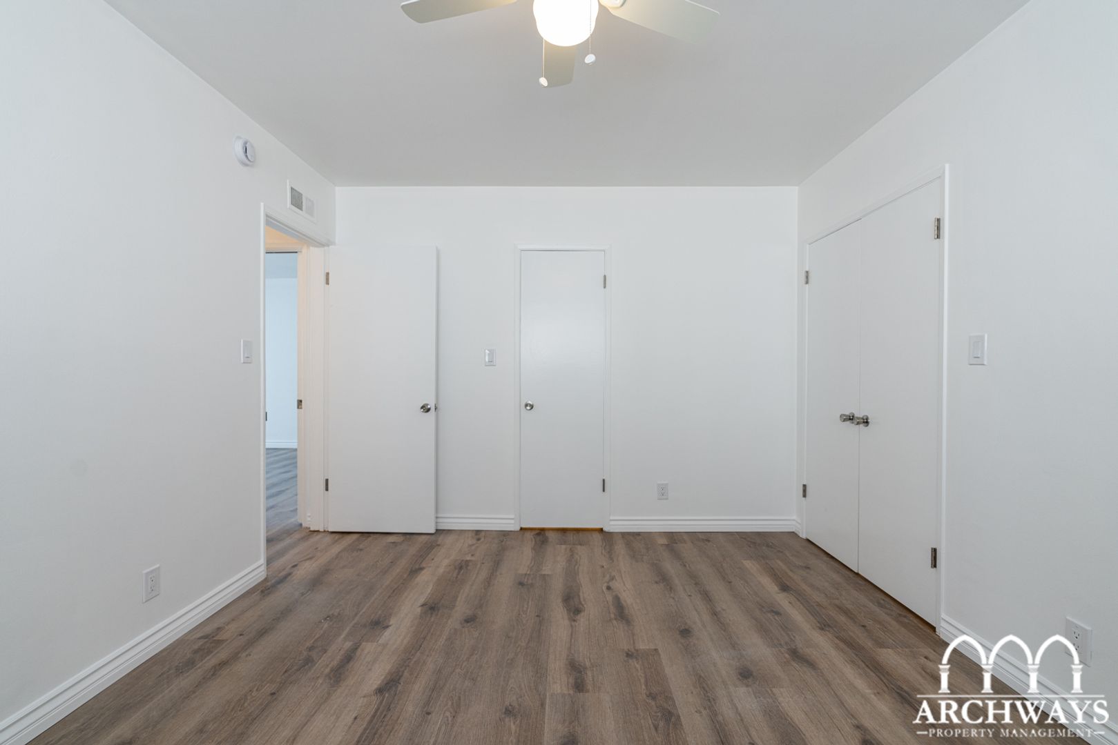 1115 Glenville Dr - Los Angeles - California - 2 bed, 2 bath rental property