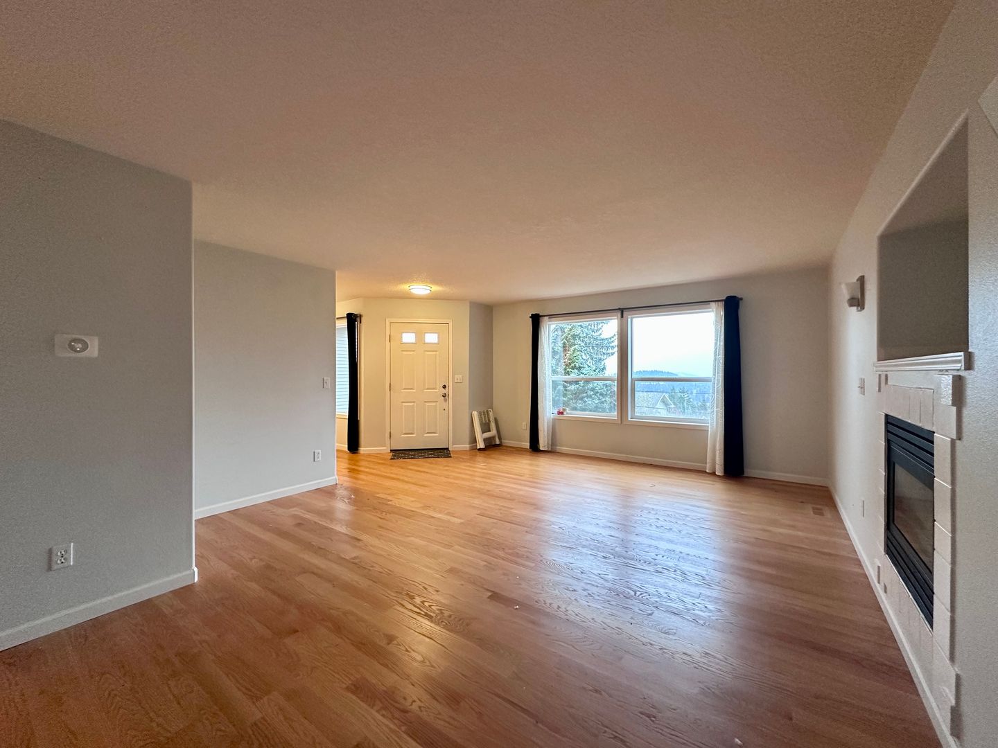 11736 SE Lexington St.   - Portland - Oregon - 2 bed, 2 bath rental property