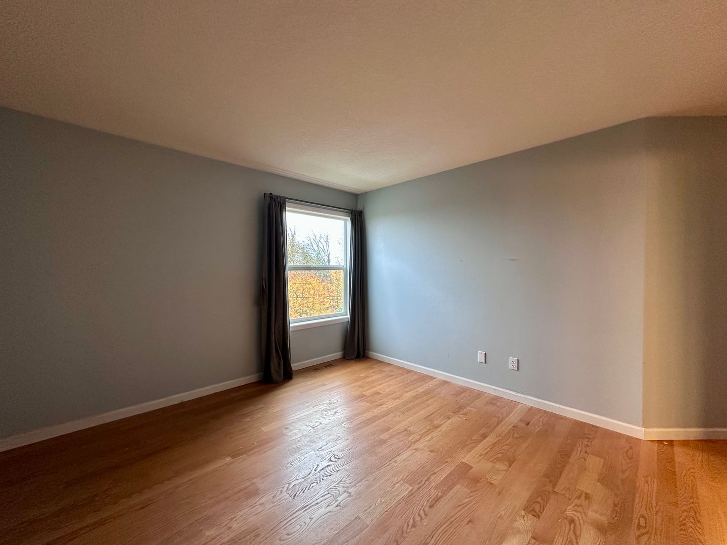 11736 SE Lexington St.   - Portland - Oregon - 2 bed, 2 bath rental property