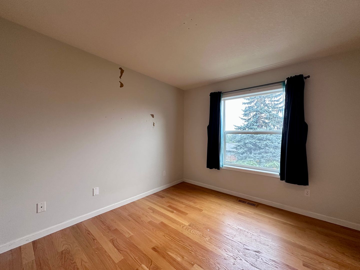 11736 SE Lexington St.   - Portland - Oregon - 2 bed, 2 bath rental property