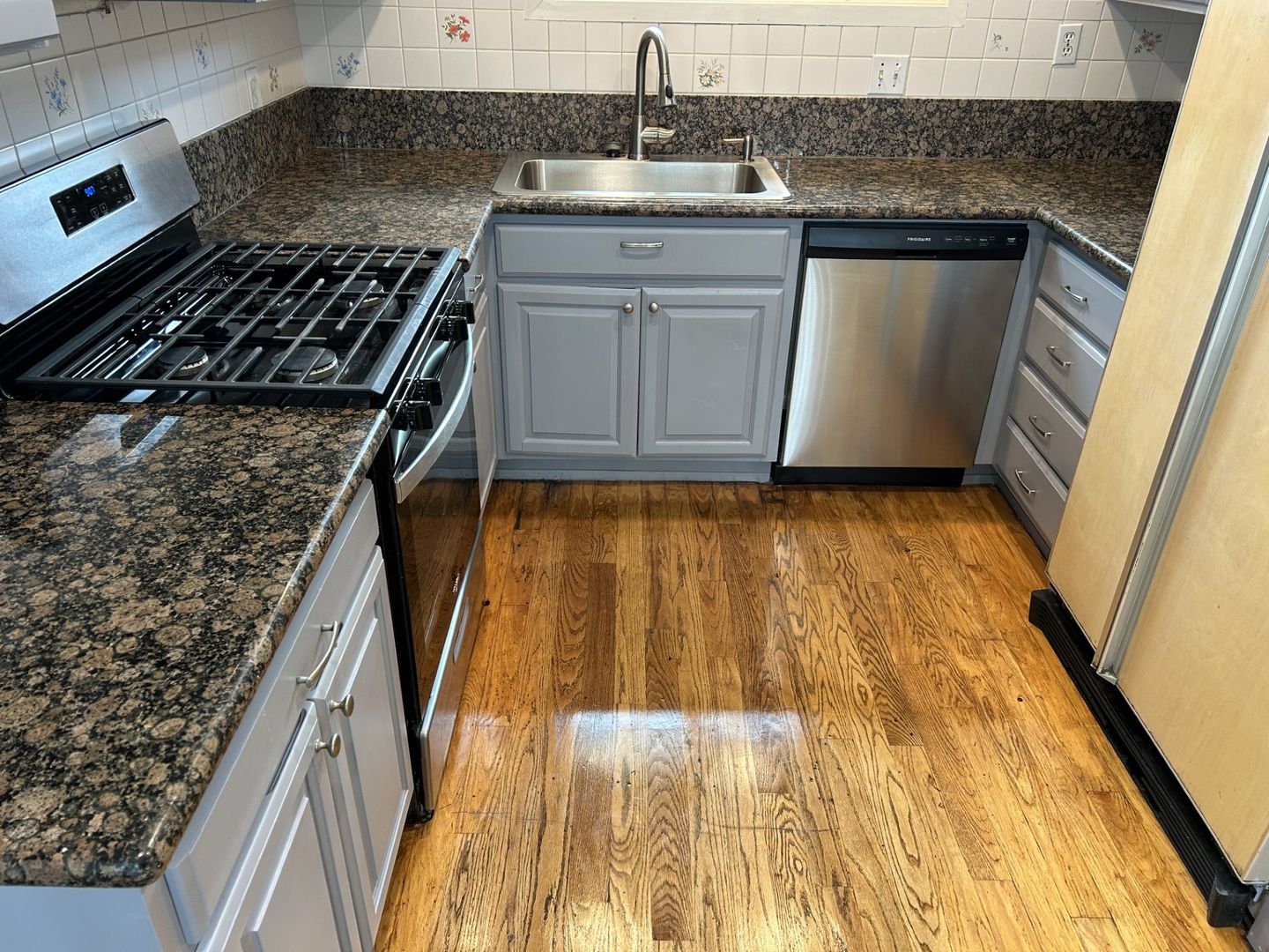 119 Merrydale Road  - San Rafael - California - 3 bed, 2 bath rental property