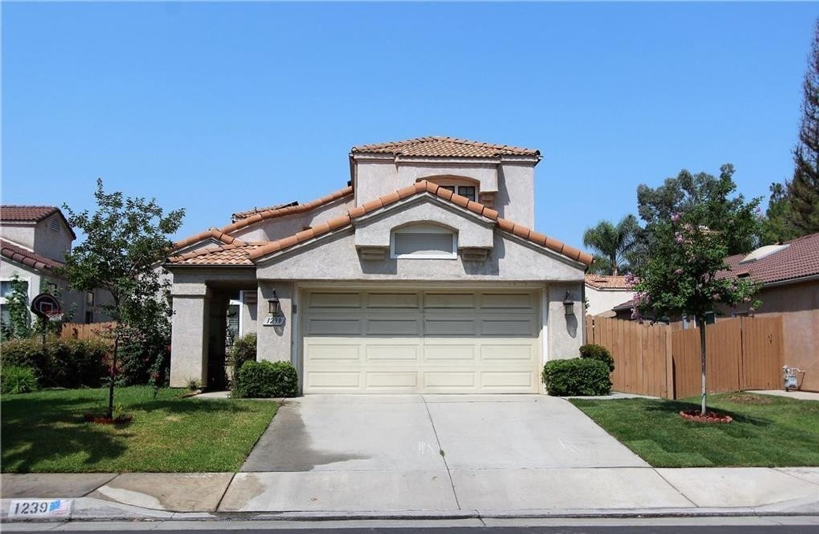 1239 Vía Palermo - Redlands - California - 4 bed, 3 bath rental property