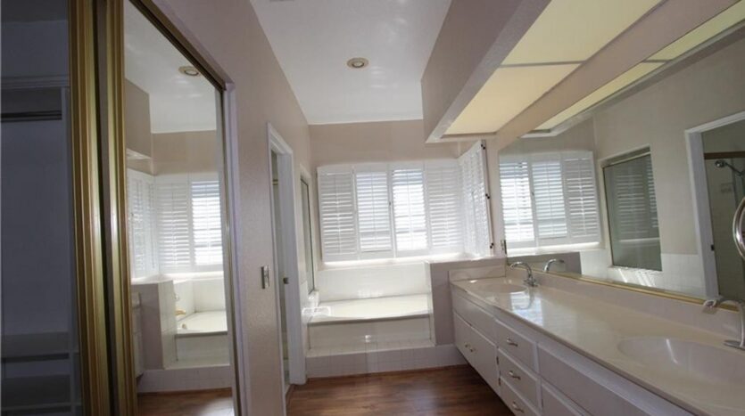 1239 Vía Palermo - Redlands - California - 4 bed, 3 bath rental property