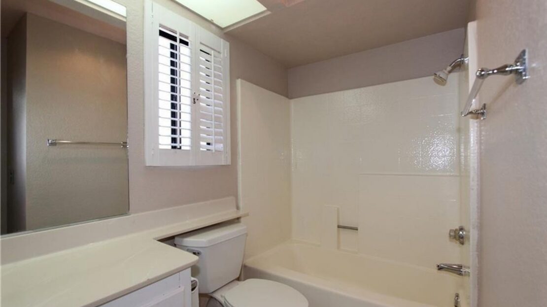 1239 Vía Palermo - Redlands - California - 4 bed, 3 bath rental property