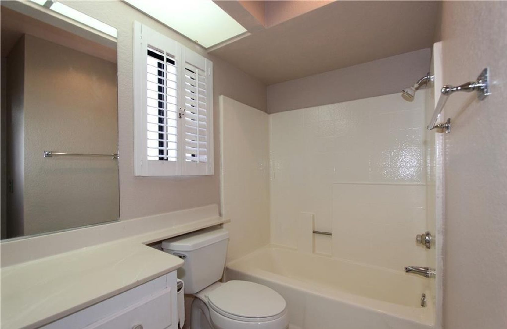 1239 Vía Palermo - Redlands - California - 4 bed, 3 bath rental property