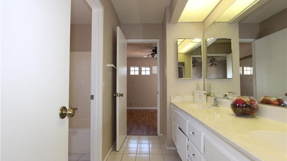 1239 Vía Palermo - Redlands - California - 4 bed, 3 bath rental property