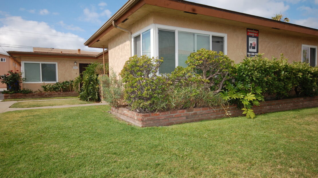 135 Daisy Avenue - Imperial Beach - California - 2 bed, 1 bath rental property