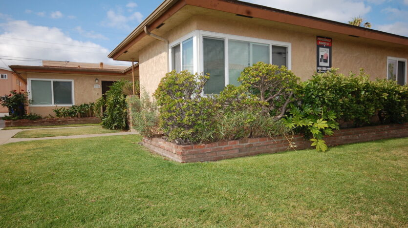 135 Daisy Avenue - Imperial Beach - California - 2 bed, 1 bath rental property