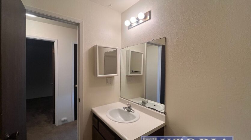 136 Market Street - Santa Cruz - California - 2 bed, 1 bath rental property