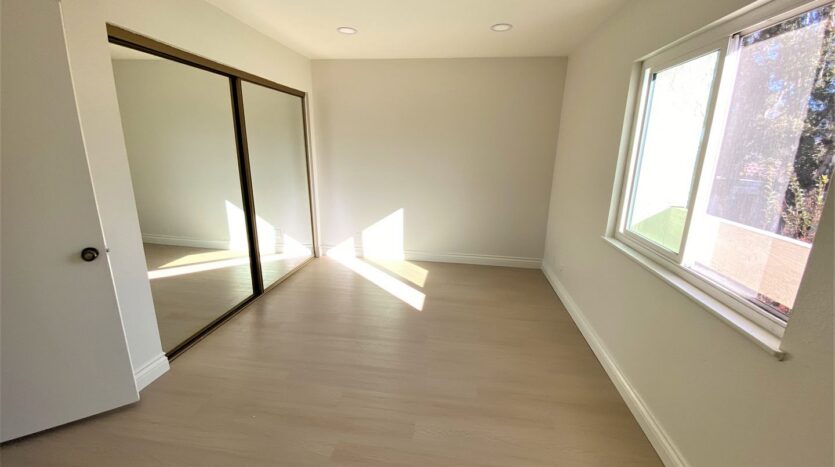 14 Navarre - Irvine - California - 2 bed, 2.5 bath rental property