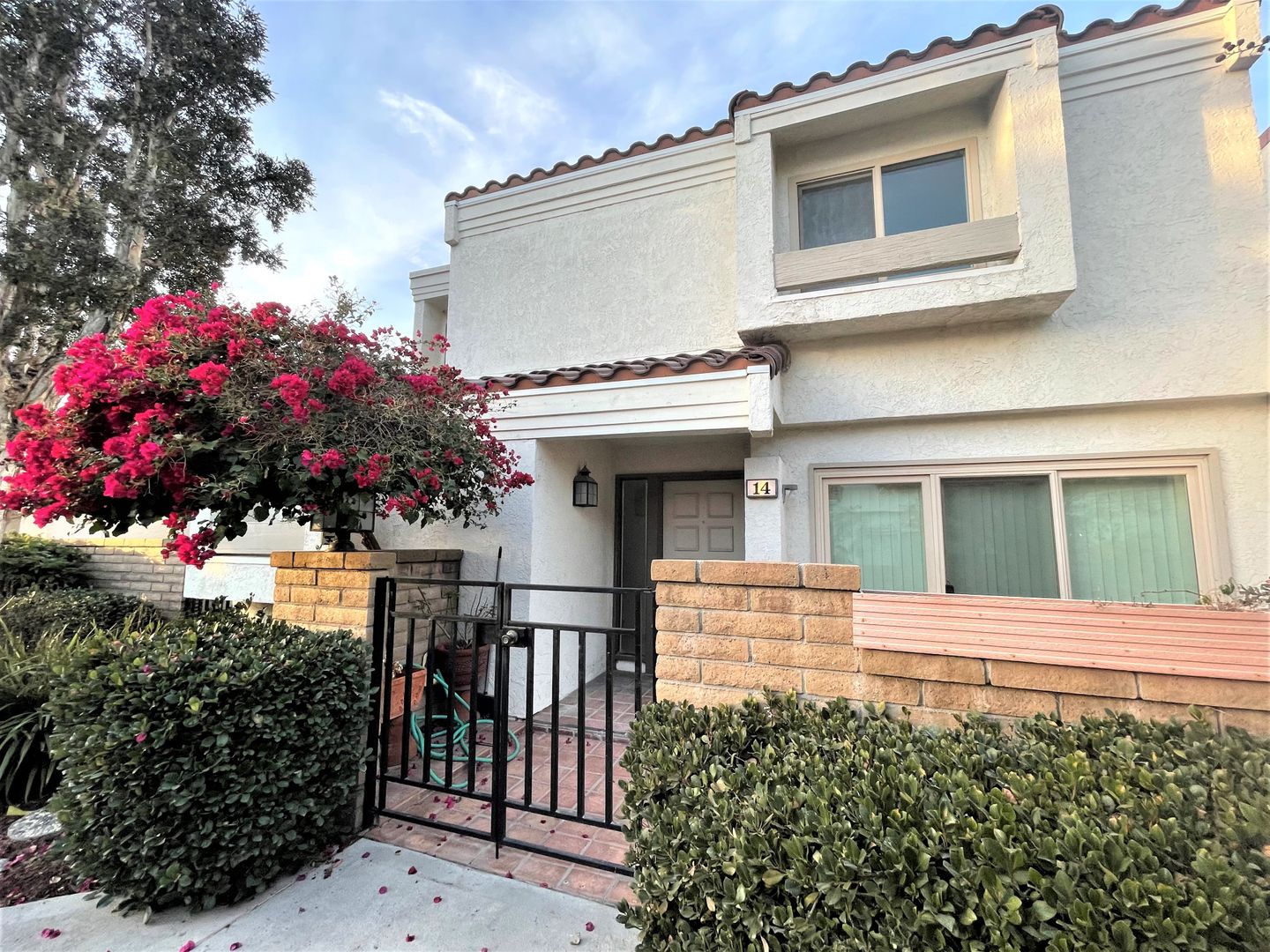 14 Navarre - Irvine - California - 2 bed, 2.5 bath rental property