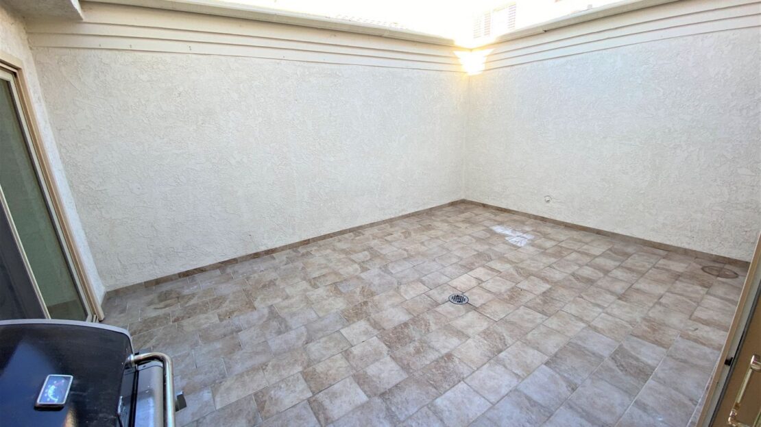 14 Navarre - Irvine - California - 2 bed, 2.5 bath rental property