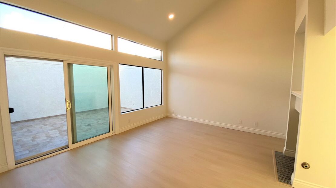 14 Navarre - Irvine - California - 2 bed, 2.5 bath rental property