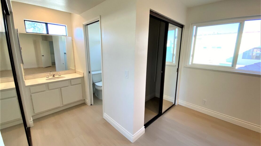 14 Navarre - Irvine - California - 2 bed, 2.5 bath rental property