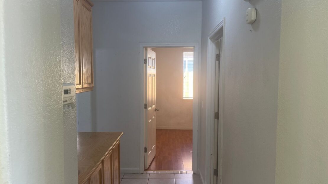 1517 Swallow Tail Ln - Manteca - California - 4 bed, 2 bath rental property