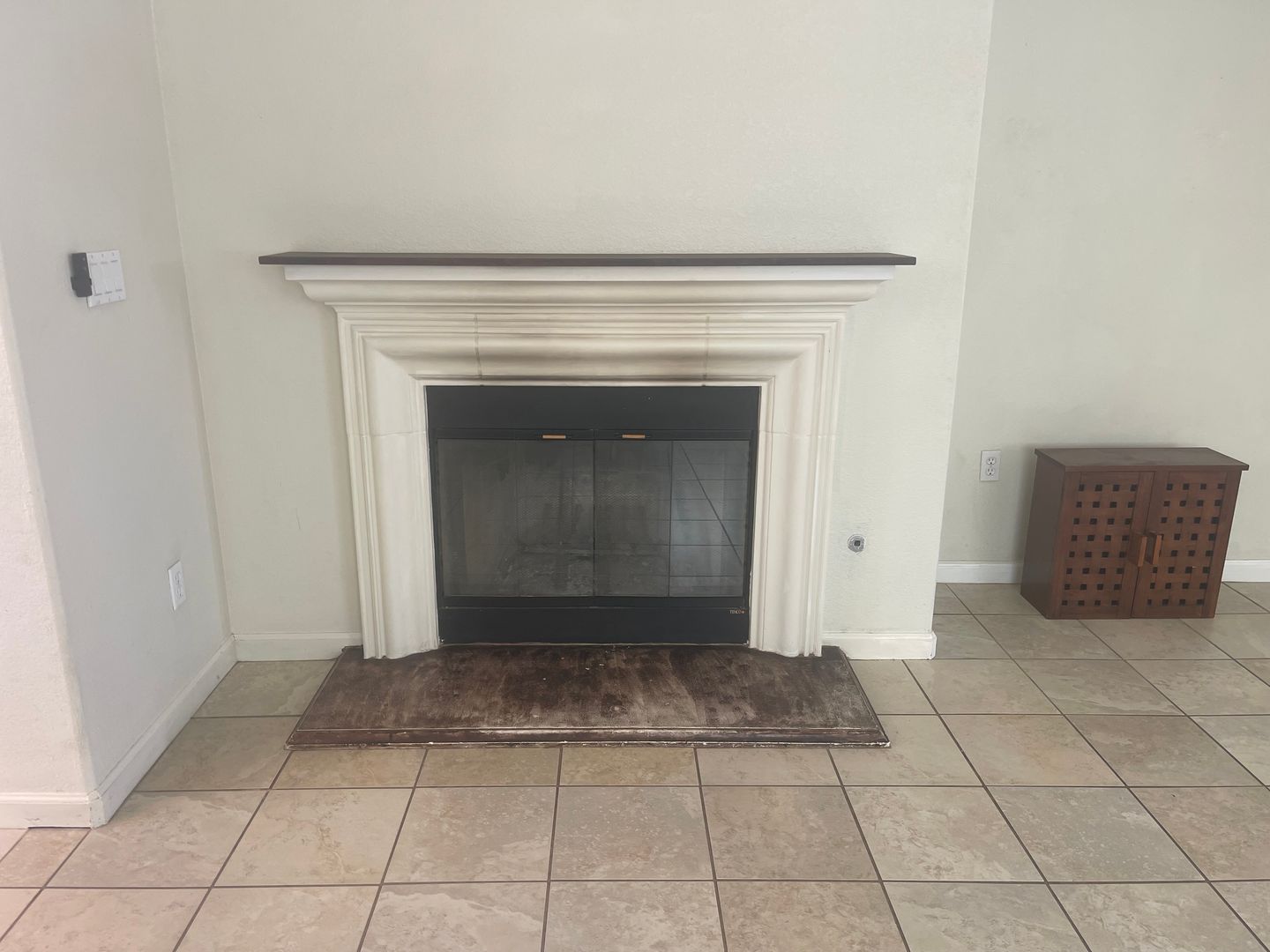 1517 Swallow Tail Ln - Manteca - California - 4 bed, 2 bath rental property