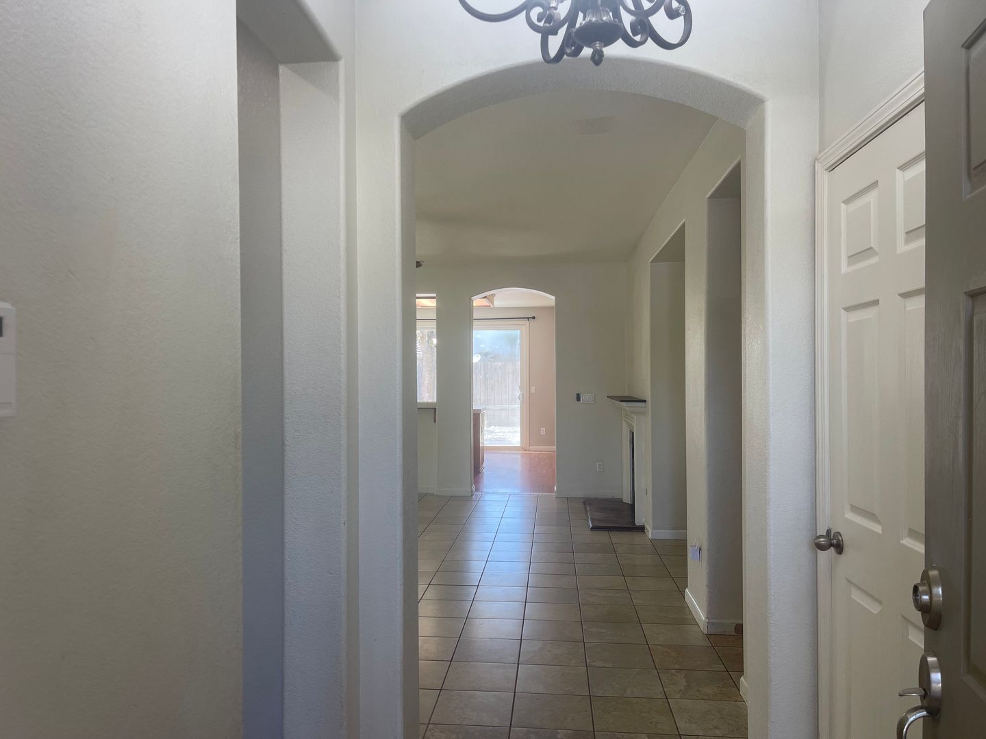 1517 Swallow Tail Ln - Manteca - California - 4 bed, 2 bath rental property