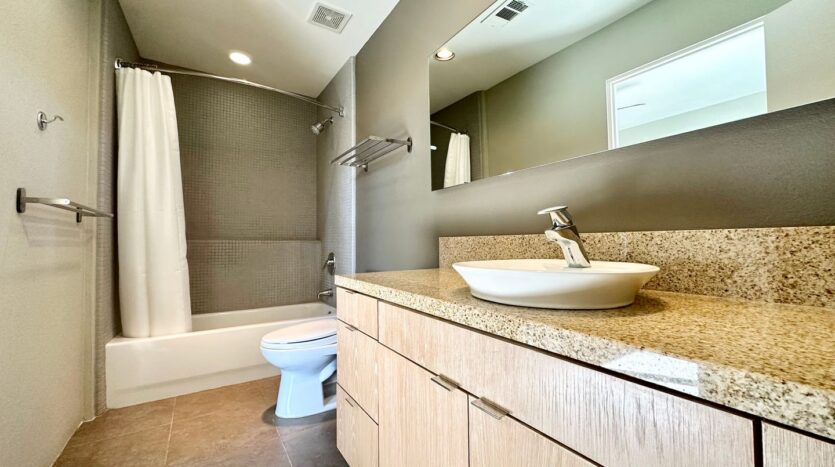 1518 E. Baristo Rd - Palm Springs - California - 3 bed, 3.5 bath rental property