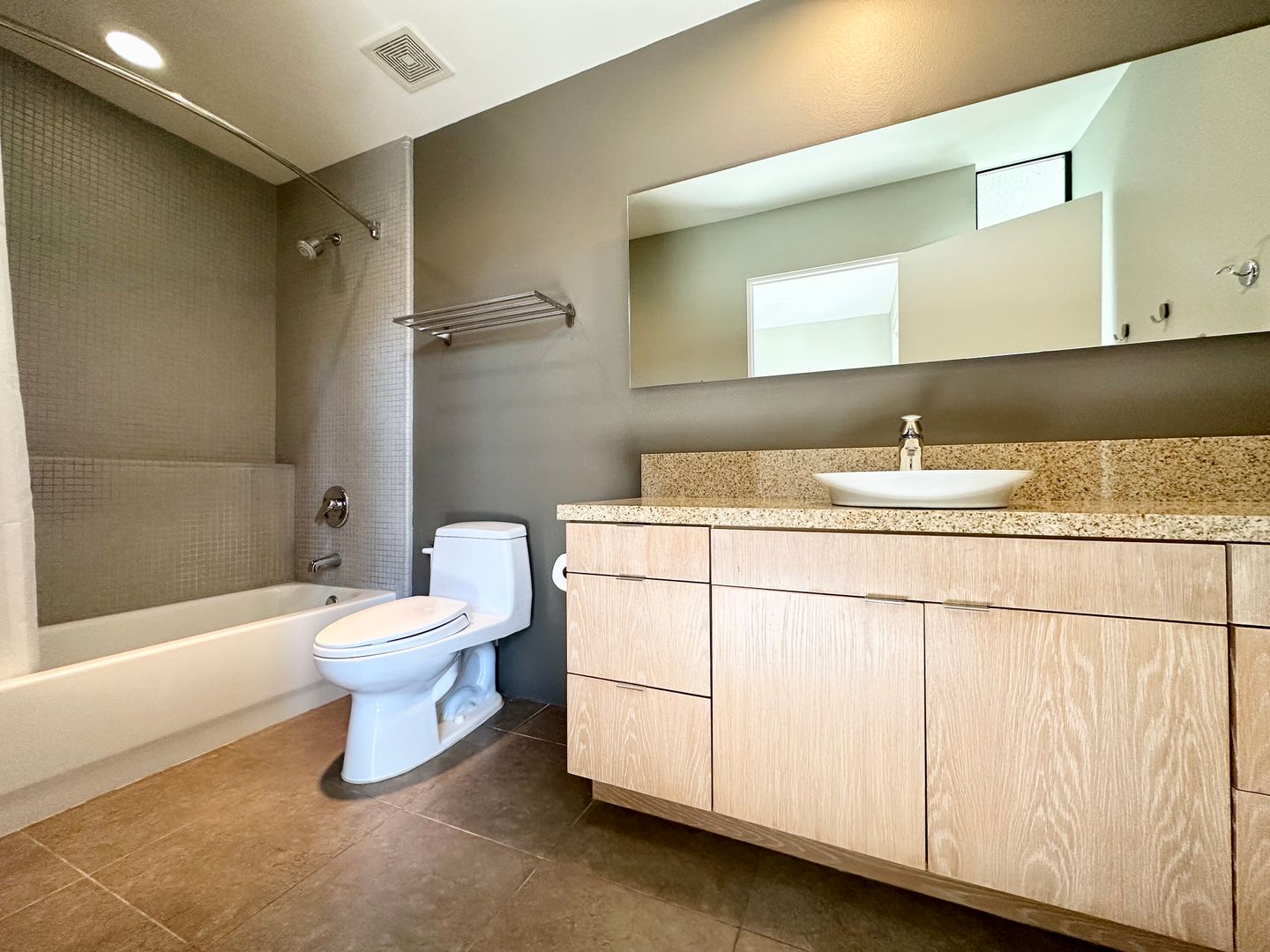 1518 E. Baristo Rd - Palm Springs - California - 3 bed, 3.5 bath rental property