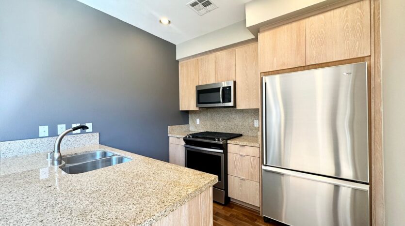 1518 E. Baristo Rd - Palm Springs - California - 3 bed, 3.5 bath rental property