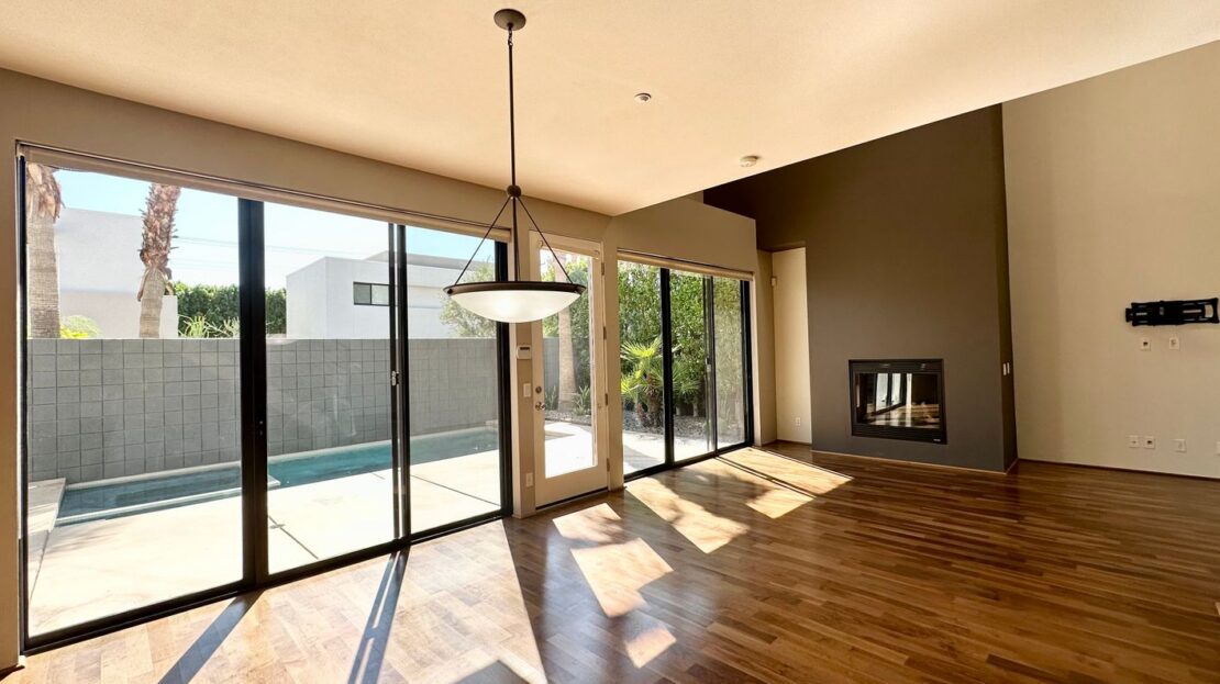 1518 E. Baristo Rd - Palm Springs - California - 3 bed, 3.5 bath rental property